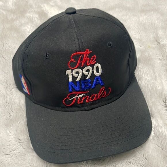 The 1990 NBA Finals Hat - Picture 1 of 6